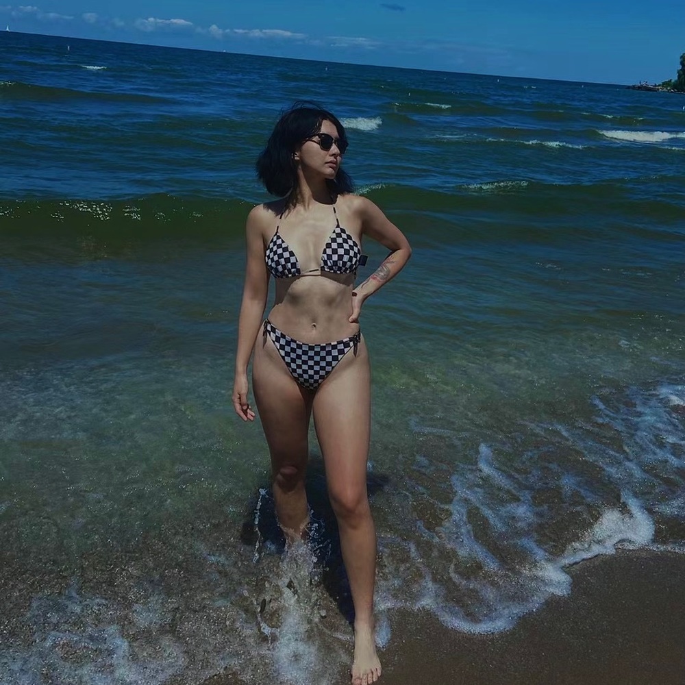 I am Gia checkered chained bikini set